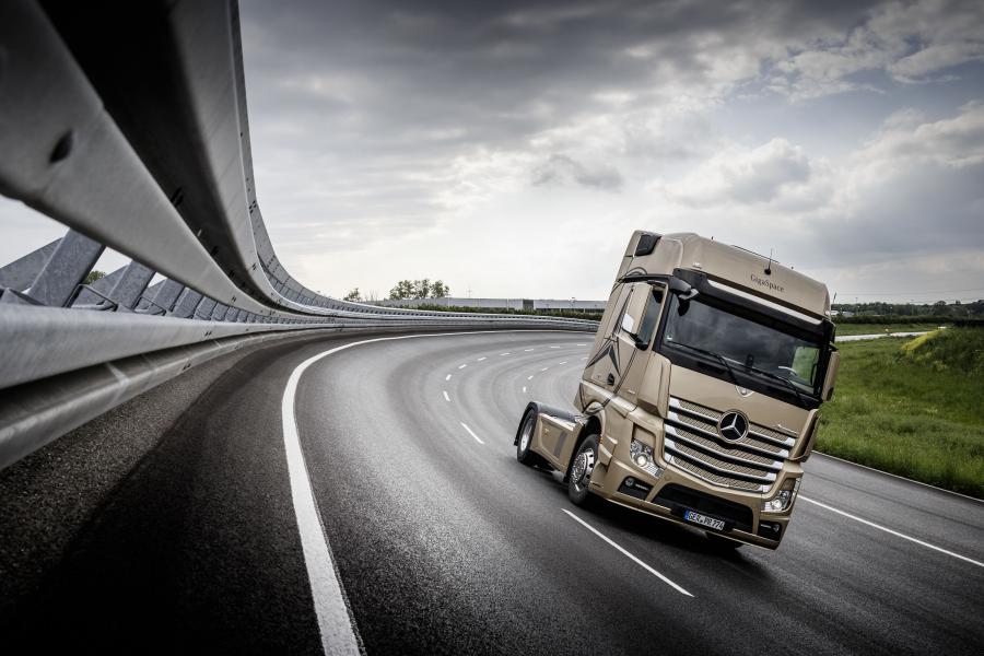  Mercedes-Benz Actros 1863 LS (Br.963) 2014 года  (фото 11 из 17)